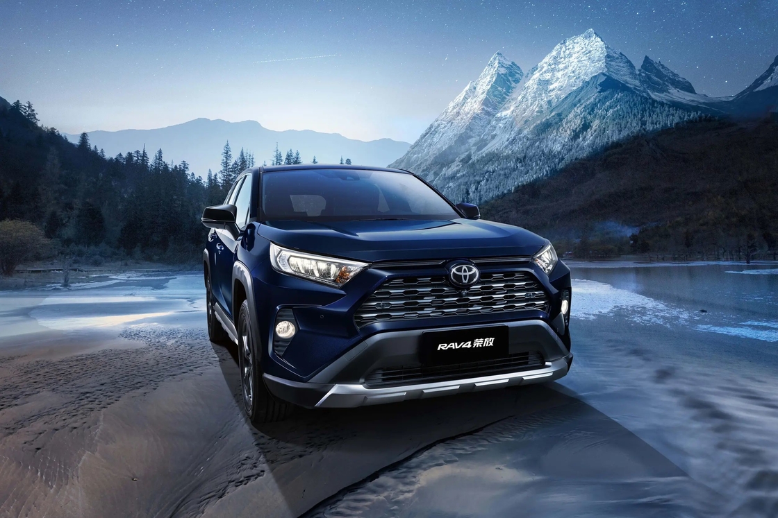 Kompak RAV4 Toyota Petrol SUV 2.0L 2.5L Mesin FWD AWD 5 Seat