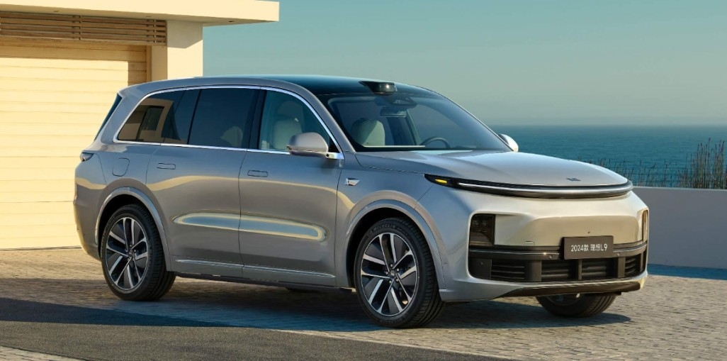 Pengalaman Masa Depan Mengemudi Dengan Lixiang L9 The Flagship Electric Sedan Dengan Teknologi Lanjutan Dan Desain Mencolok