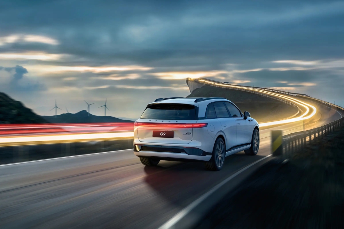 Xiaopeng Kendaraan Listrik Xpeng G9 SUV Listrik Murni Medium to Large 5 pintu 5 kursi EV Car