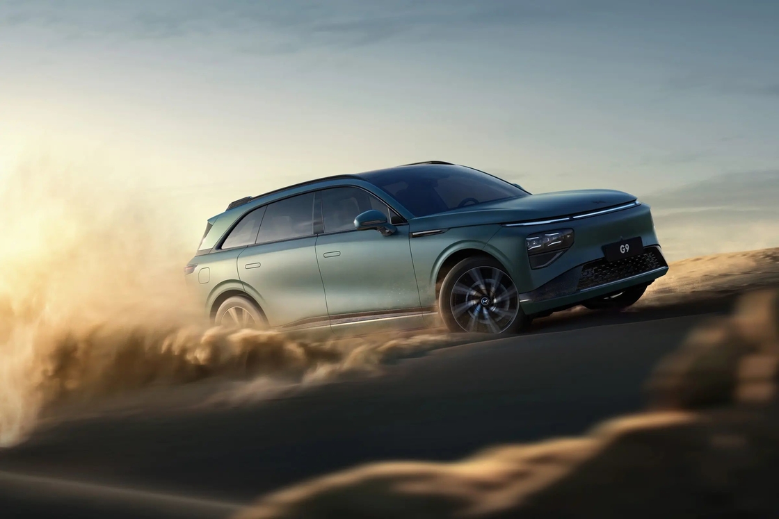 Xpeng G9 SUV Listrik Murni Medium to Large 5 pintu 5 kursi Electric Crossover Xiaopeng Electric Car