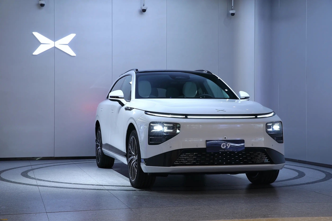 Sedang Untuk Besar Xiaopeng Electric Car 5 Pintu 5 Seater Xpeng G9 Pure Electric SUV