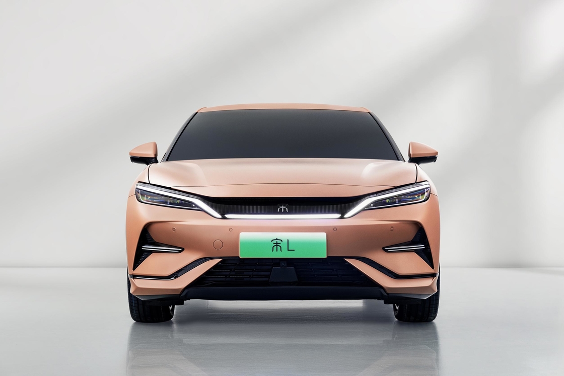 662km 4WD BYD Mobil listrik 5 pintu 5 kursi BYD Song L EV New Energy Vehicle SUV