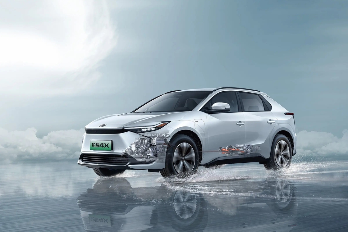 250 Miles Range Toyota SUV Mobil Listrik 5 Kursi Toyota Bz 4X Mobil Listrik Murni