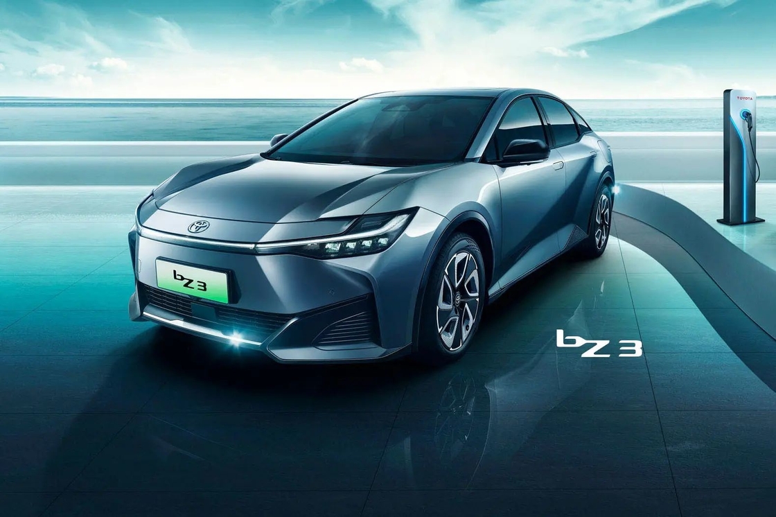 Toyota Sedan Listrik Berukuran Sedang 517km Elite PRO Toyota Bz3 EV