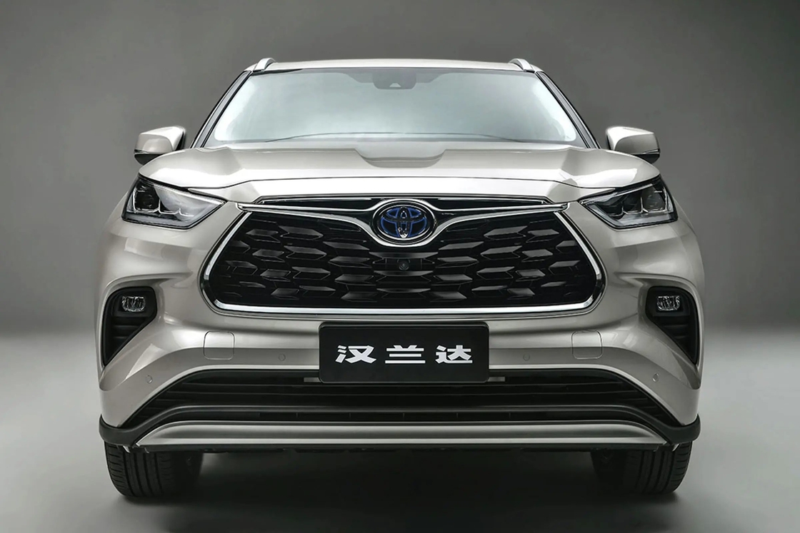 4 Pintu 5 Kursi Toyota Highlander Mobil Dengan Bahan Bakar Turbocharged Power And Hybrid System
