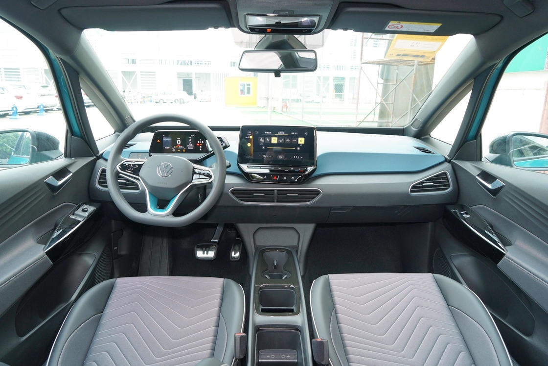 Mid Size ID 3 Volkswagen Mobil Listrik VW Pengalaman Masa Depan Mengemudi Berkelanjutan