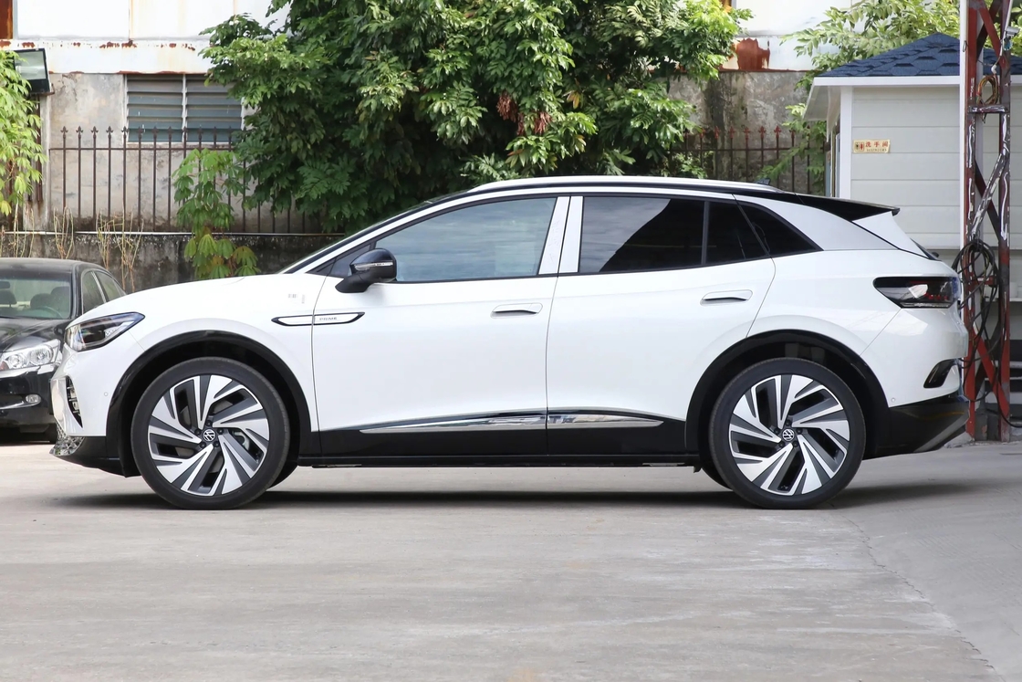 VW Volkswagen ID 4 SUV Listrik 160km/jam Untuk Gaya Hidup Berkelanjutan dan Modern