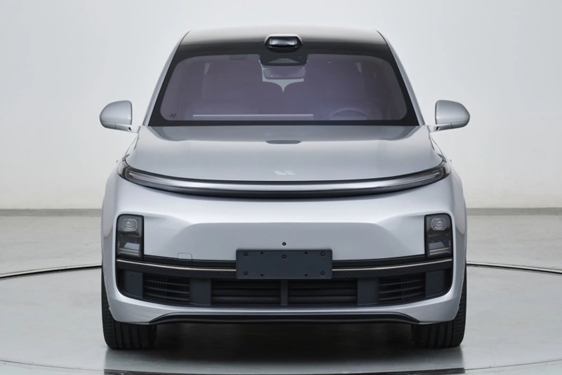 5 Pintu 6 Seater L8 Lixiang Electric Car SUV Left Drive Dengan 800km driving range