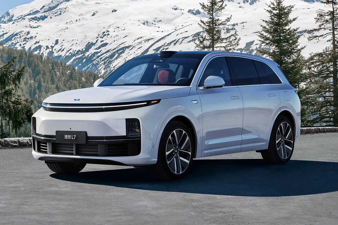 Lixiang L7 Mobil Listrik Mewah 7 Kursi 5 Pintu Smart Electric SUV Penggerak Roda Belakang