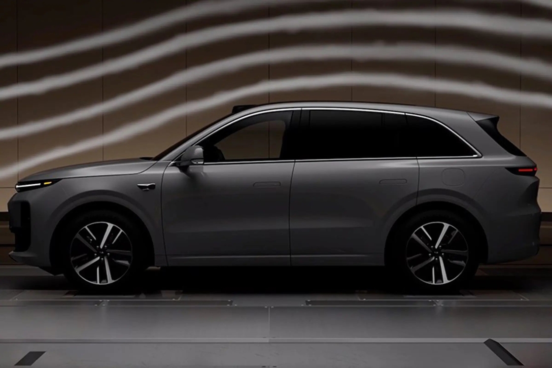 Lixiang Electric Car L6 SUV Berkinerja Tinggi Dengan 1.5T Range Extender Dan 1390km Range Untuk pembeli profesional