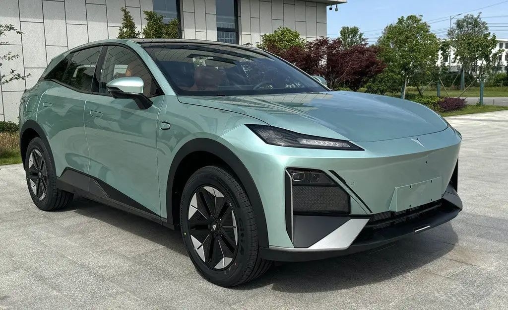 High Performance FWD Changan Electric Car Deep Bule 07 SUV Berukuran Sedeng