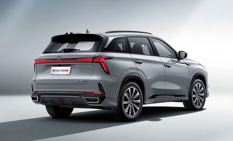 Changan Petrol CS75 Plus SUV Jenis Energi Bensin Untuk Petualangan Sehari-hari Anda