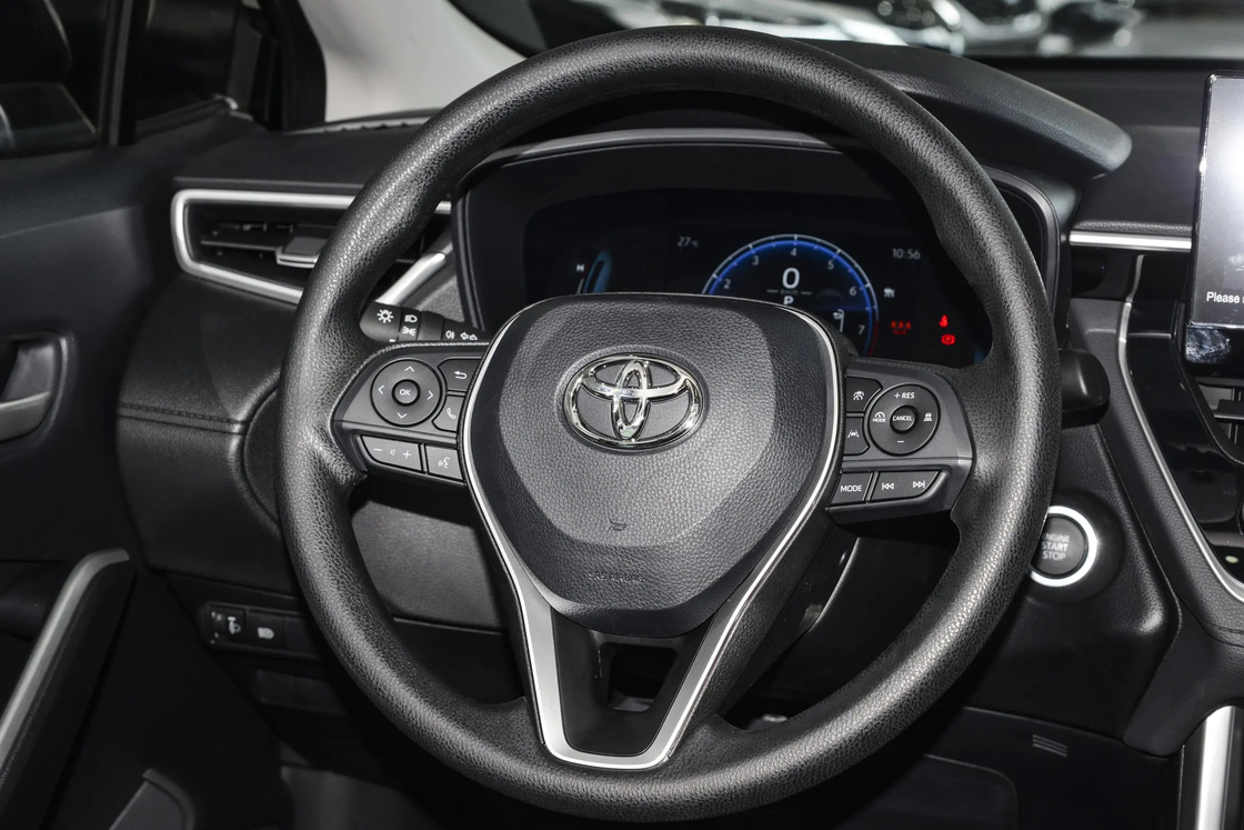 Toyota Benzin Car Corolla Berkinerja Tinggi Dengan Mesin 2.0L Inline Four