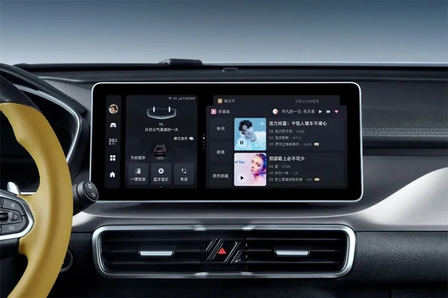 Mobil bensin Geely dengan AC otomatis dan kursi kulit untuk mengemudi yang nyaman