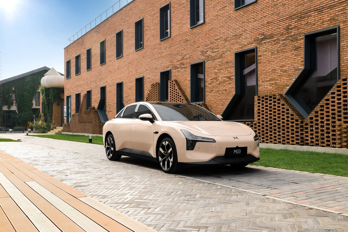 Xiaopeng Electric Car Fitur Keamanan Lanjutan untuk Pengalaman Mengemudi Bebas Kekhawatiran