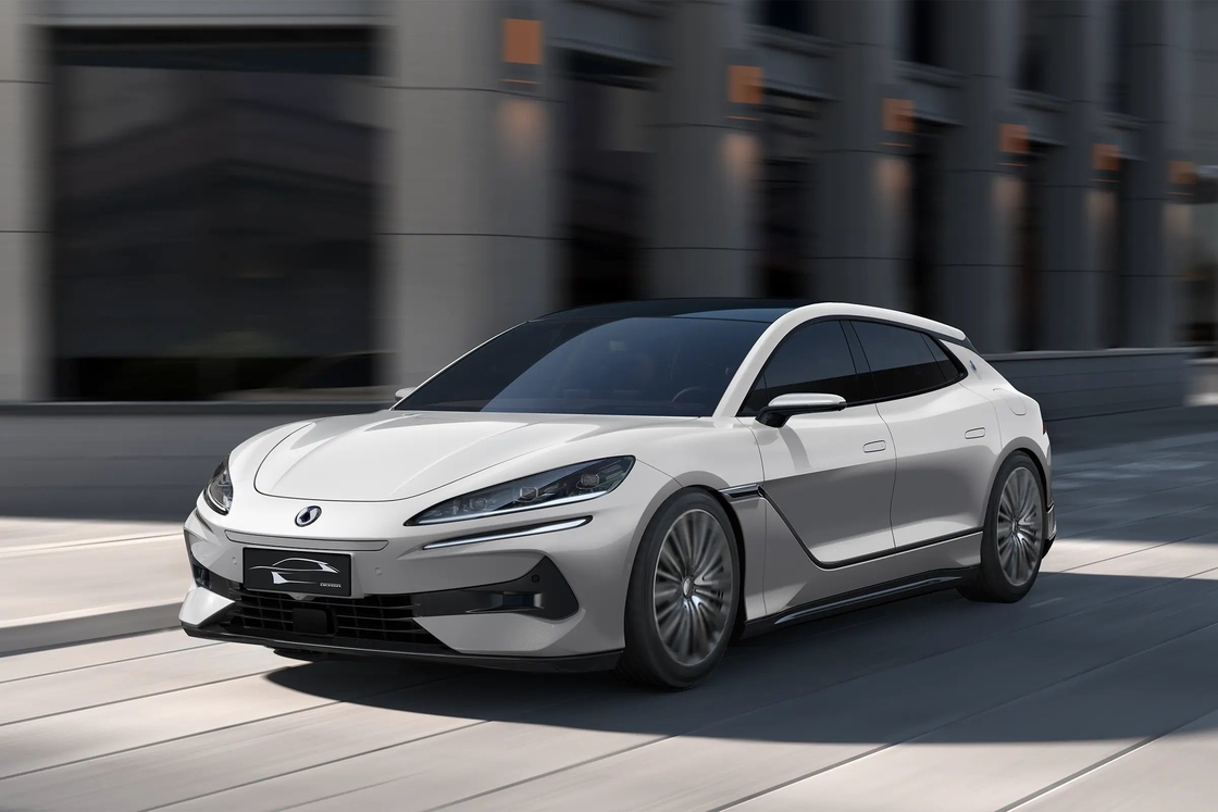 2024 DENZA Z 9 GT mewah cerdas plug-in hibrida 5 pintu 5 kursi