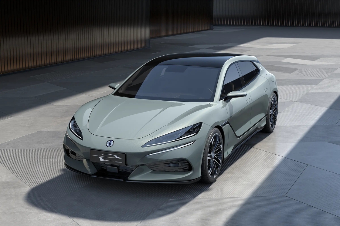 2024 Hot Sale Z9 GT Hybrid Atau Versi Listrik Murni Mobil Baru BYD Denza Z9GT 630KM SUV Listrik HYBRID