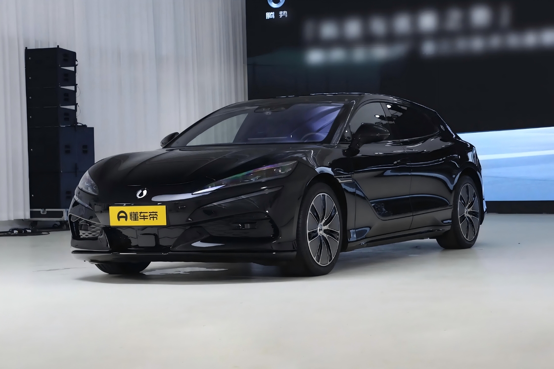 2024 DENZA Z 9 GT mewah cerdas plug-in hibrida 5 pintu 5 kursi
