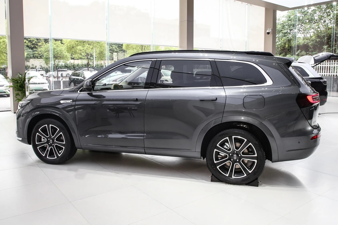 2025 AITO M7 Hybrid SUV Kendaraan Energi Baru Dari Hua~wei Auto Seres Off-Road Mobil Listrik Efisiensi Energi