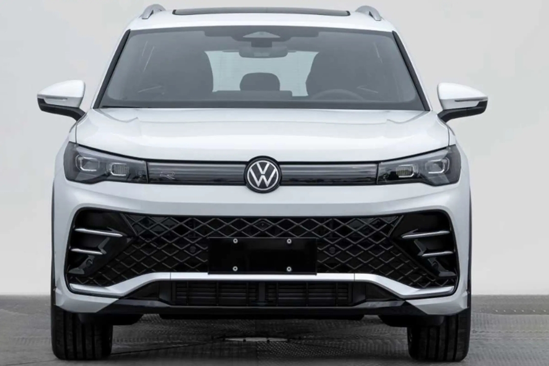 Volkswagen Petrol Car Tiguan L 2024 Model luar biasa 300TSI 2WD Longteng Edition Ukuran besar dan atmosfer yang kuat