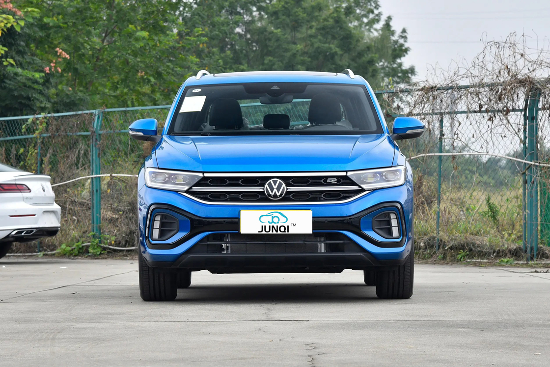 VOLKSWAGENs T-ROC 2024 2025 300TSI DSG 2WD STARLIGHT NEW BENZINE kompak SUV Murah bensin mobil dibuat di Cina di stok VW TROC