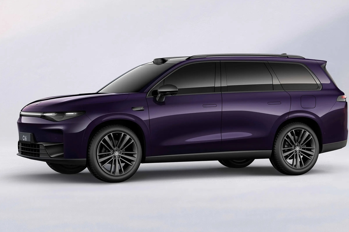 Leapmotor Hybrid Car C16 2WD Jarak Panjang 200km Jarak Listrik Murni Mobil Listrik Besar Mobil Hibrida