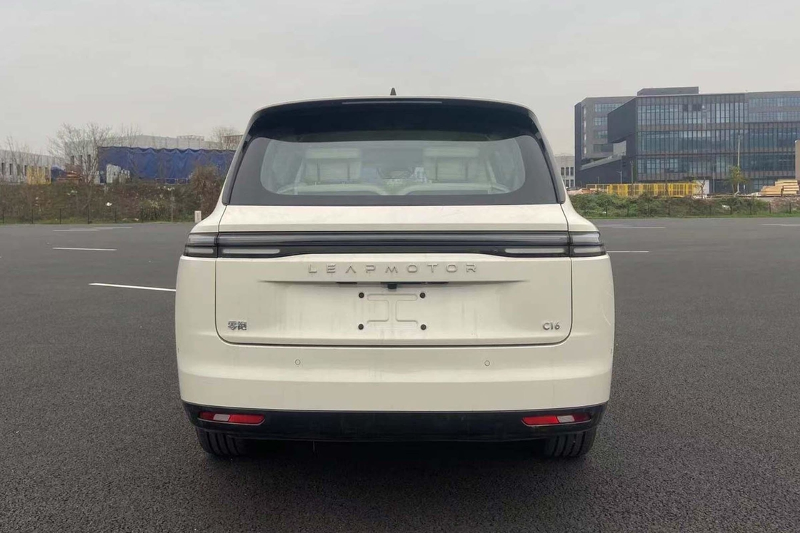 Leapmotor Electric Car Zero Run C16 2024 Extended Range 200 Intelligent Driving Edition untuk pasar negara