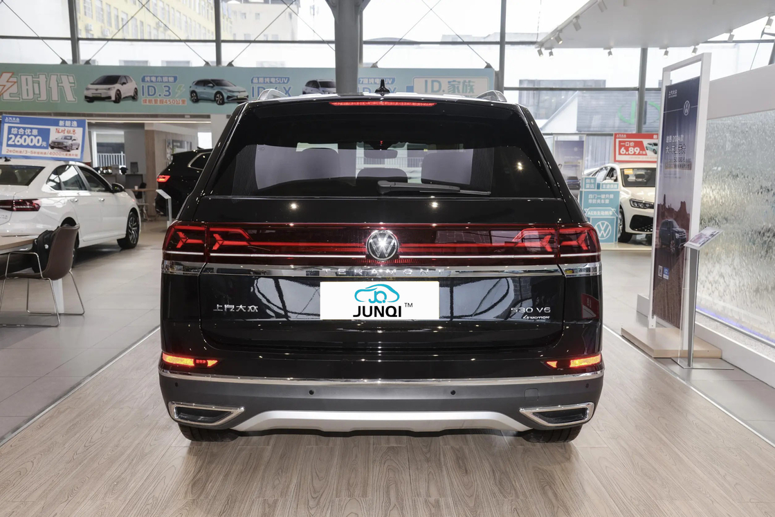 Dibuat di Cina 2024 Volkswagen Touron kendaraan bensin 0km digunakan versi terbaru mobil bahan bakar di stok