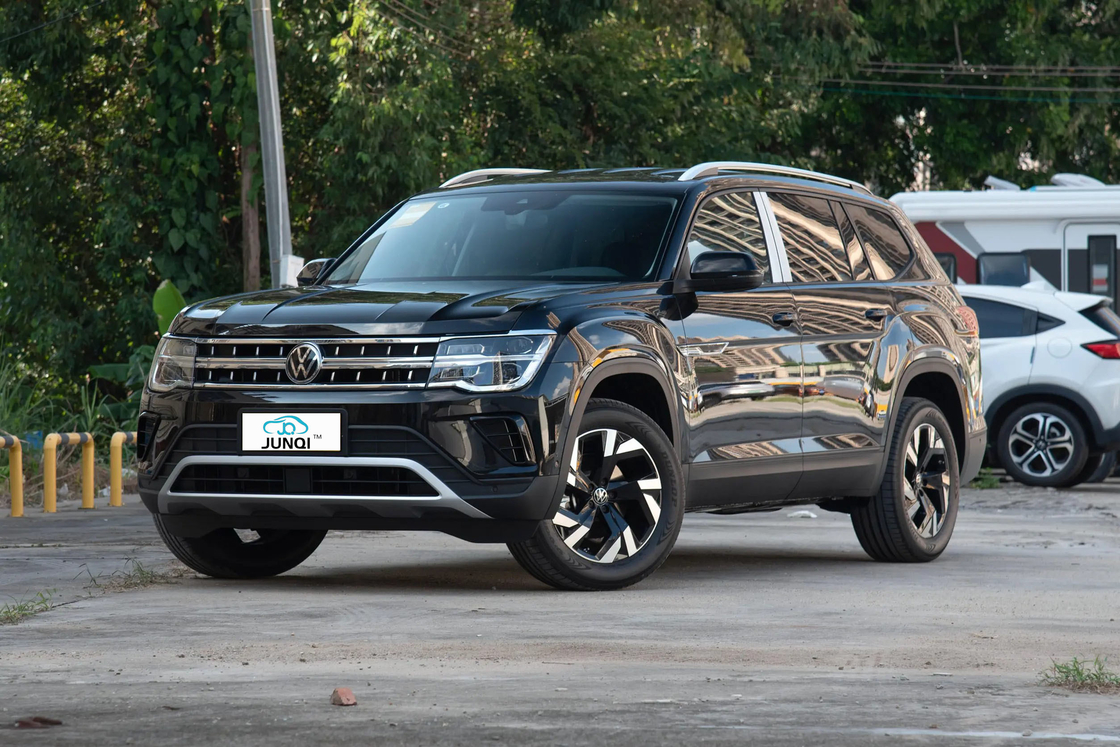 VW Touron 2.5T-A/MT-530 4WD Versi Flagship 7-seater SUV Ruang Besar