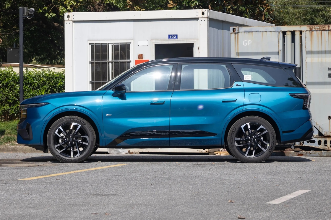 Ford Edge Ruijie L 2.0T EcoBoost E-hybrid 4WD 5 pintu SUV Mobil listrik